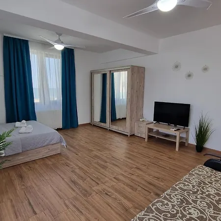 Ale's By The Sea דירה *