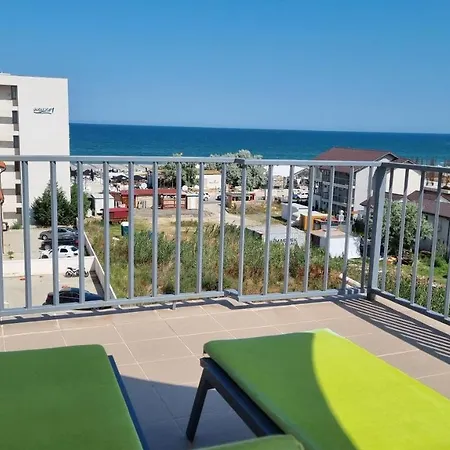 Apartment Ale's By The Sea